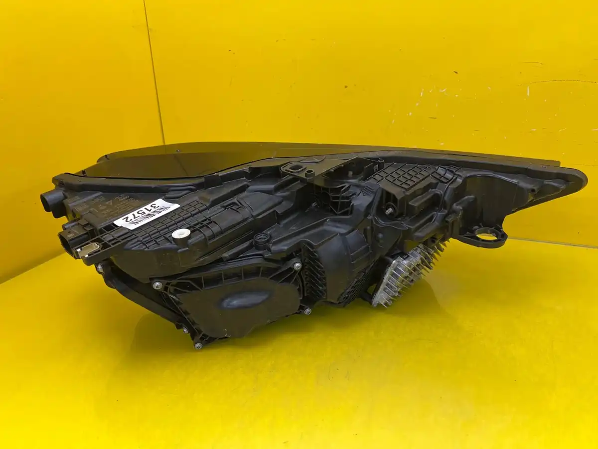 Far Audi A6 S6 C8 4k0 Full LED