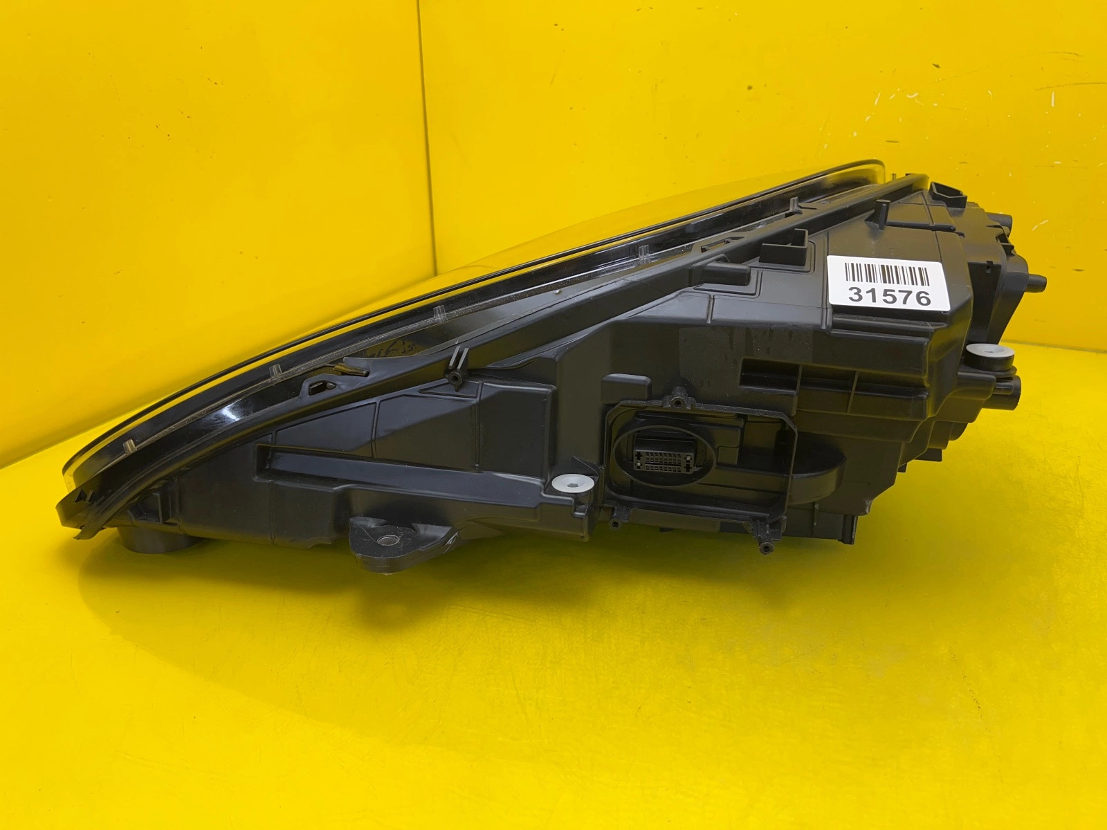 Far dreapta Full LED Facelift OEM 31576 - Image 3