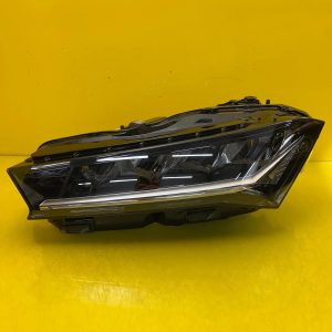 Far stânga Full LED OEM 31584