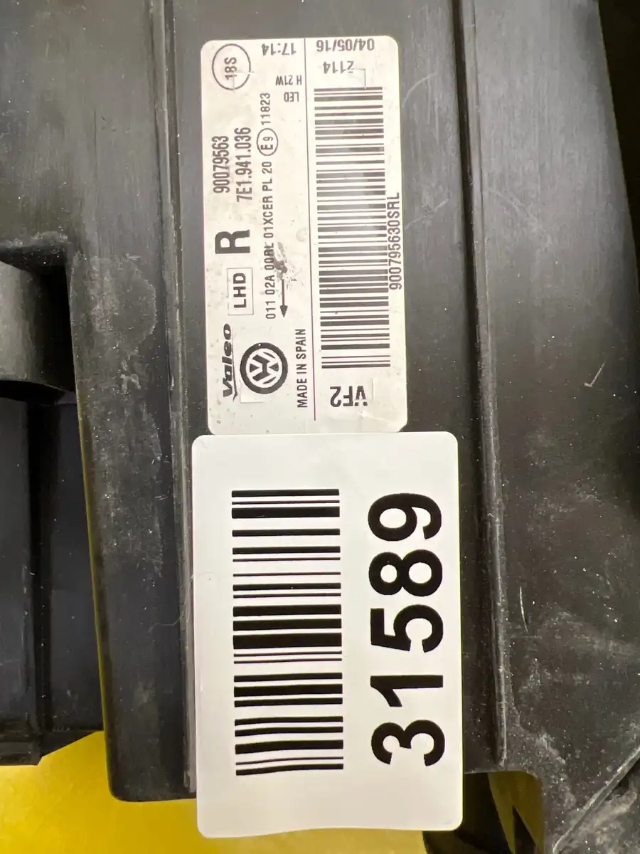 Far Dreapta Volkswagen T6 Full LED