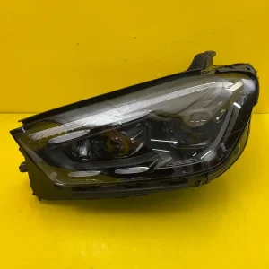 Far Mercedes GLE W167 Lift 23- Full LED