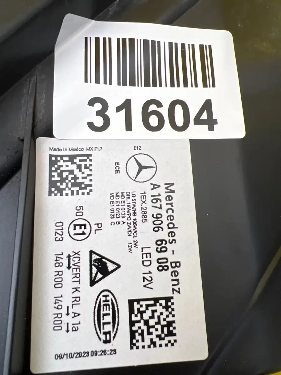 Far Mercedes GLE W167 Lift 23- Full LED