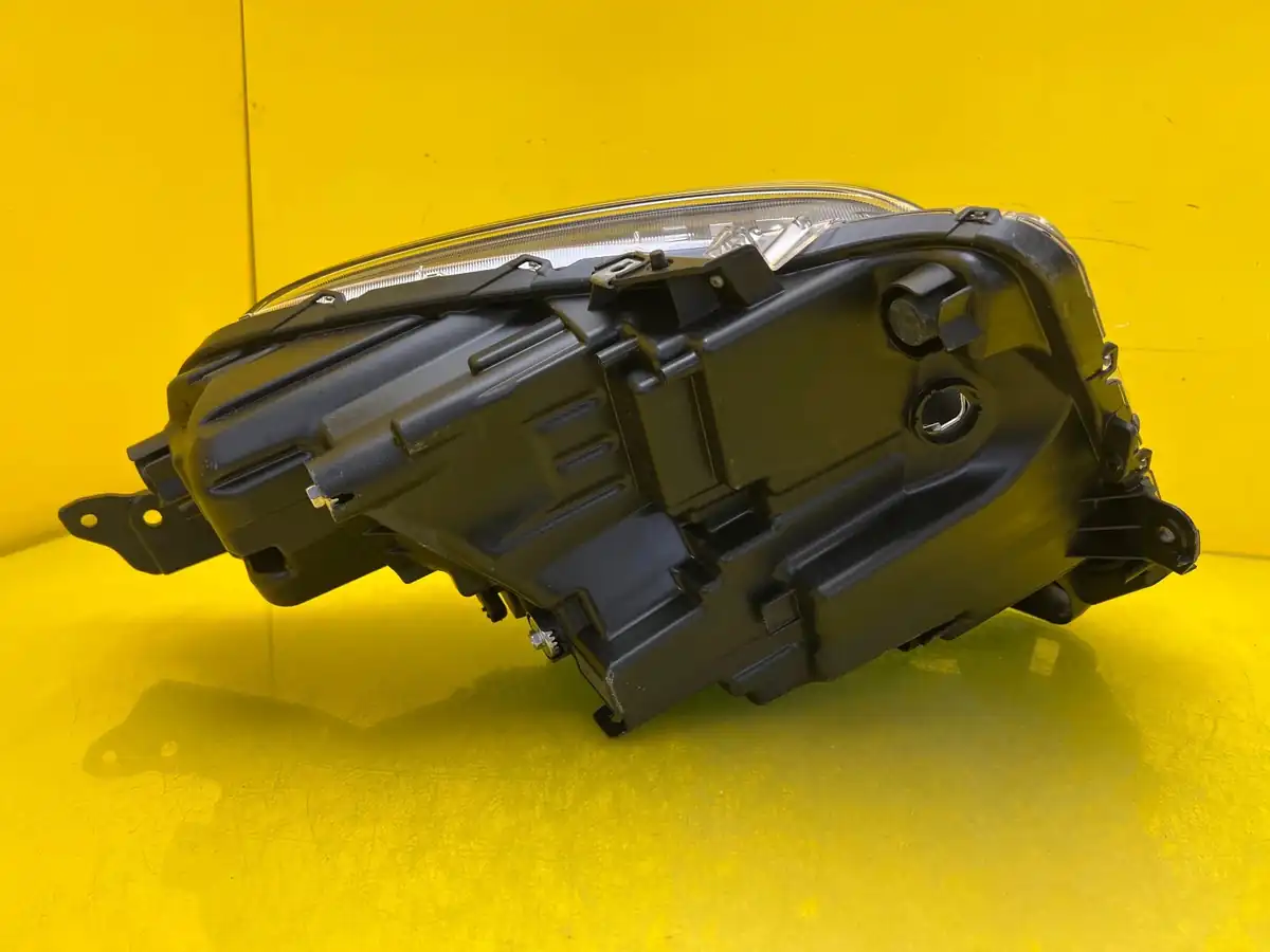 Far Dreapta Suzuki Swift MK8 Lift MK9 Full LED