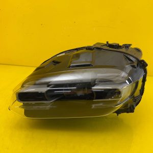 Far stânga Full LED OEM 31682