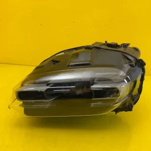Far Porsche Taycan 9J1 Full LED