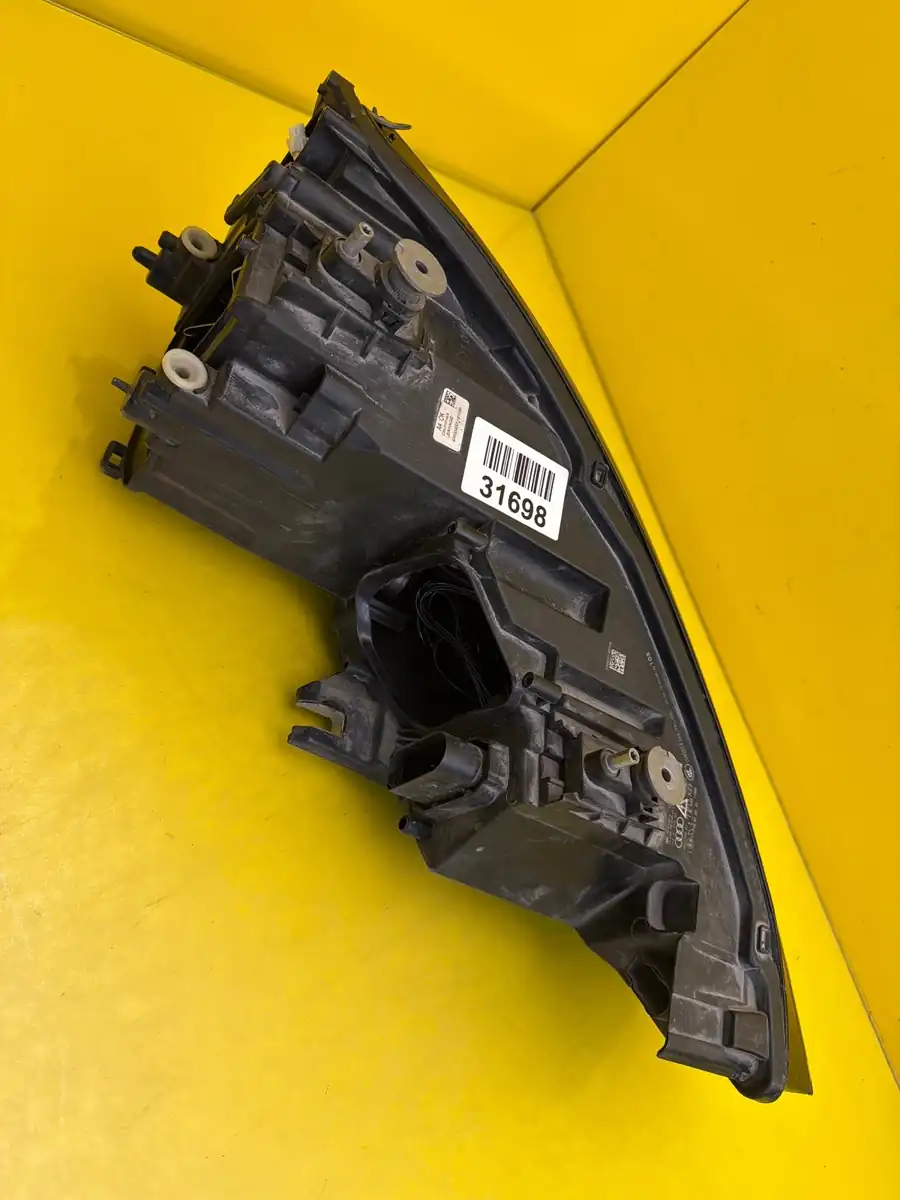 Far Audi A1 8X Lift Bixenon