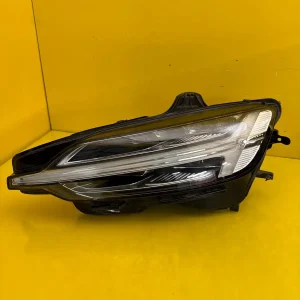 Far Stanga Volvo V60 Ii S60 Iii Full LED