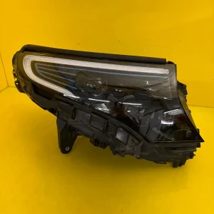 Far Dreapta Mercedes EQC W293 Full LED