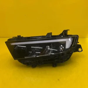 Far Opel Astra L VI 6 Full LED