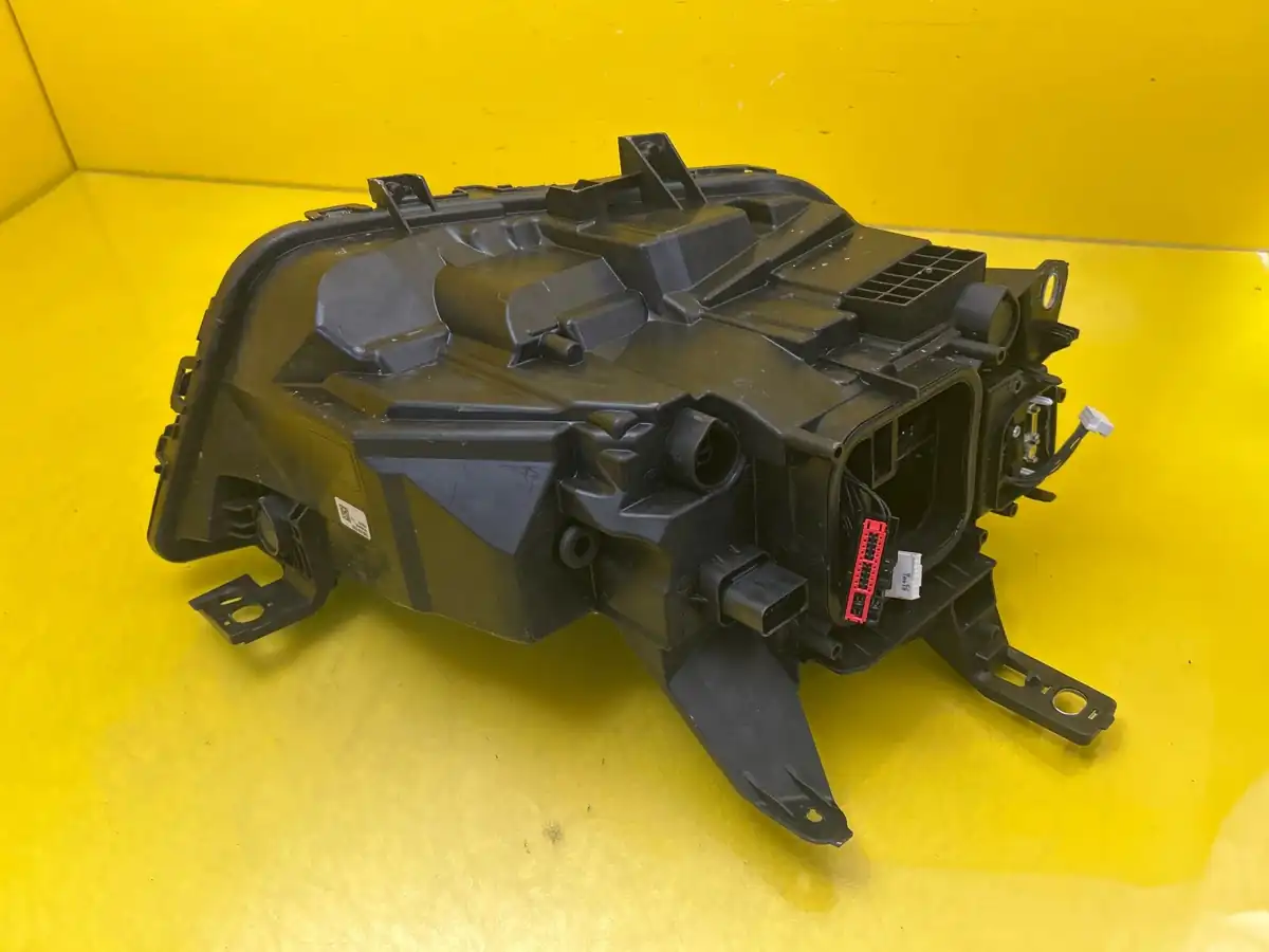 Far Opel Astra L VI 6 Full LED
