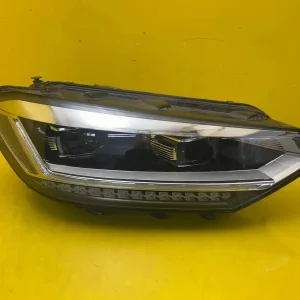 Far Dreapta VW Touran III 5TB Full LED