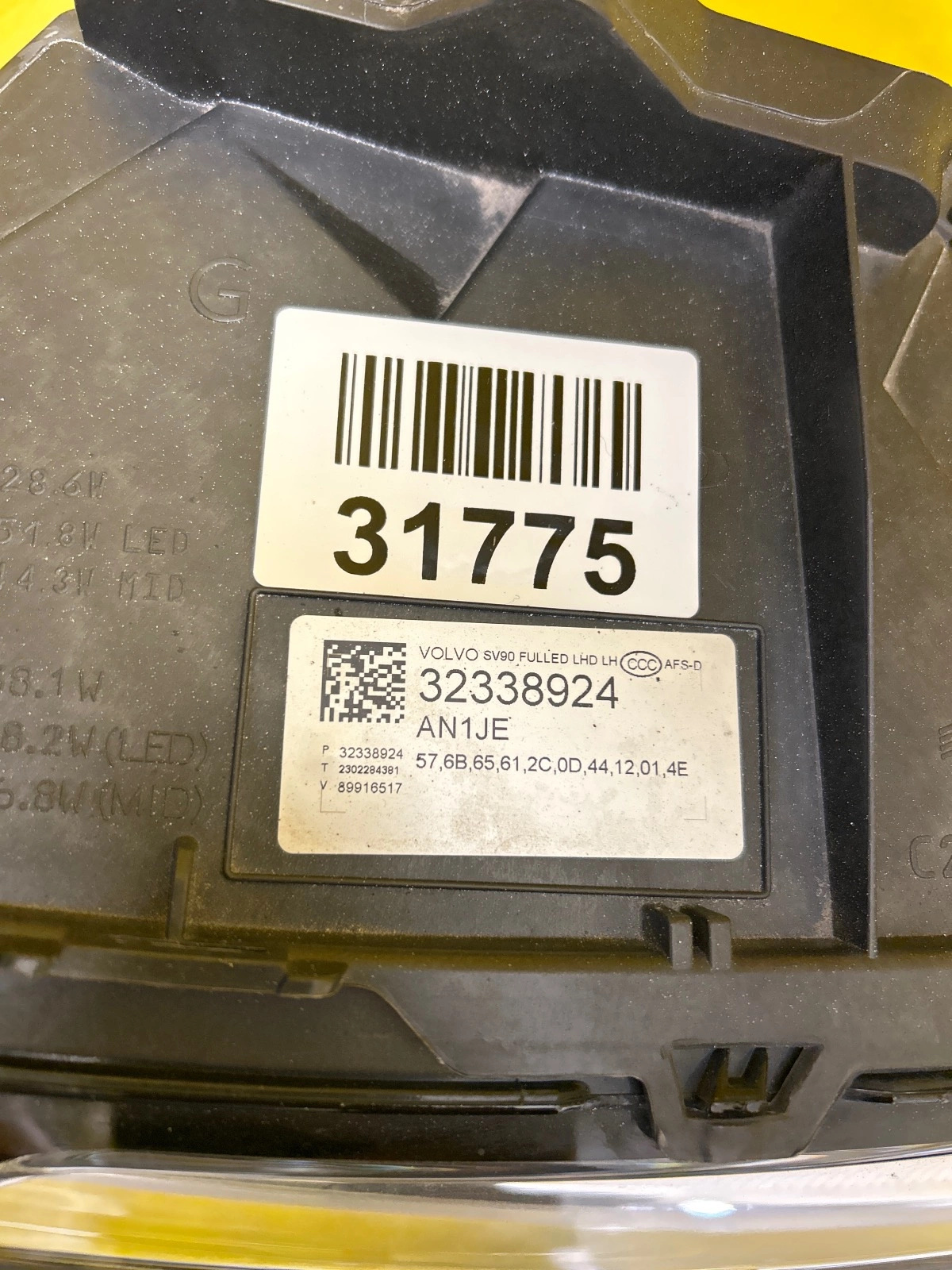 Far stânga Full LED OEM 31775 - Image 2
