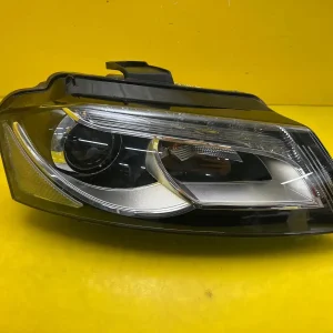 Far Dreapta Audi A3 8P Lift 10 Xenon