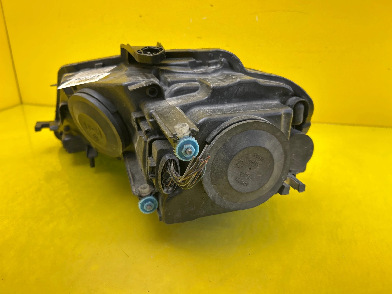 Far dreapta Xenon Facelift 2010-2013 OEM 31779 - Image 3