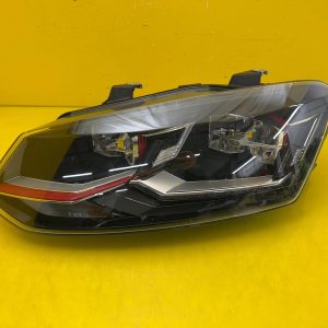 Far stânga Full LED Facelift OEM 31805