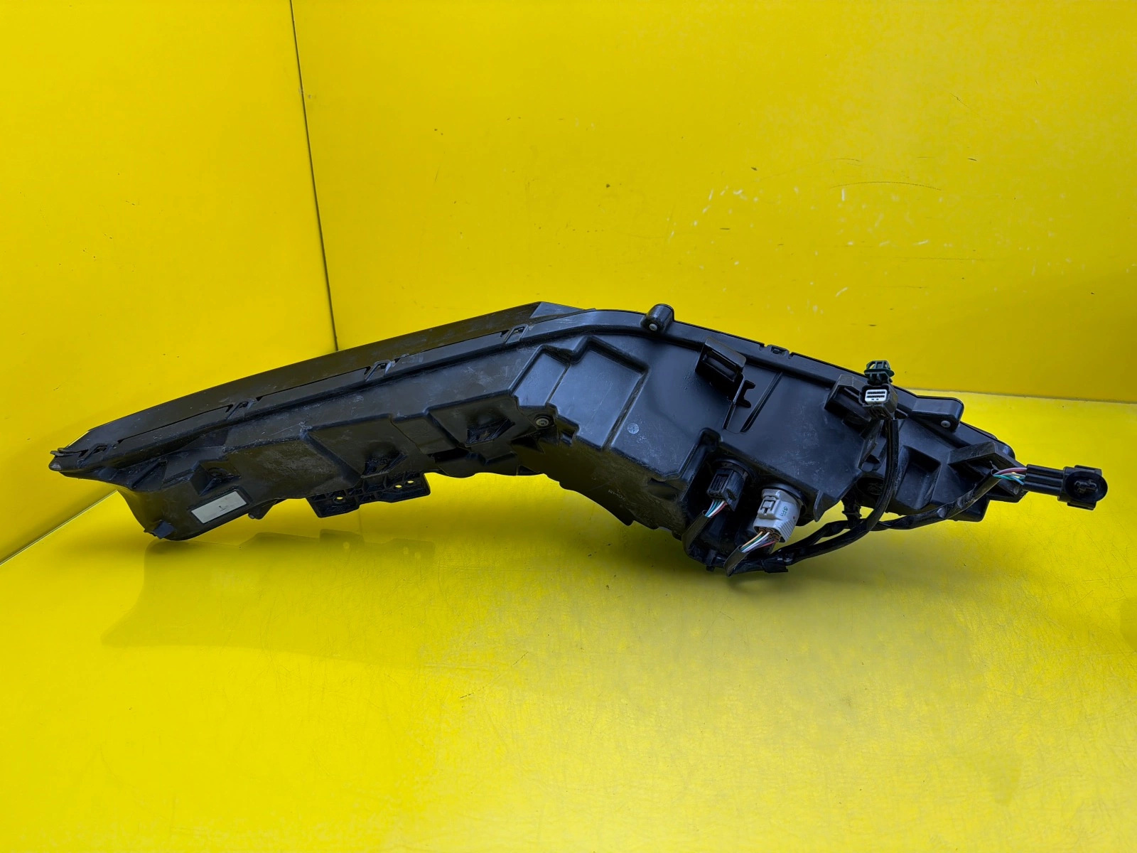 Far Full LED Nissan Ariya - Image 4