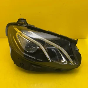 Far Mercedes E-Class W213 Halogen