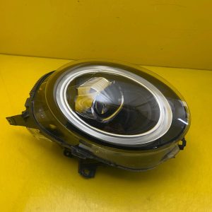 Far dreapta Full LED F55 Facelift OEM 5A01158-03