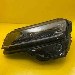 Far Skoda Karoq Full LED