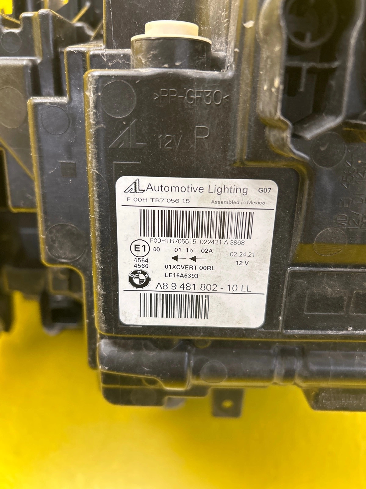 Far dreapta Laser BMW X7 G07 OEM 9481802-10 - Image 3