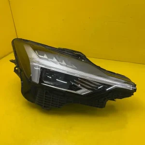 Far Dreapta Volvo Full LED