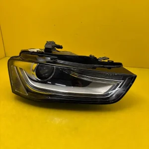 Far Dreapta Audi A4 B8 8K0 12 Bixenon