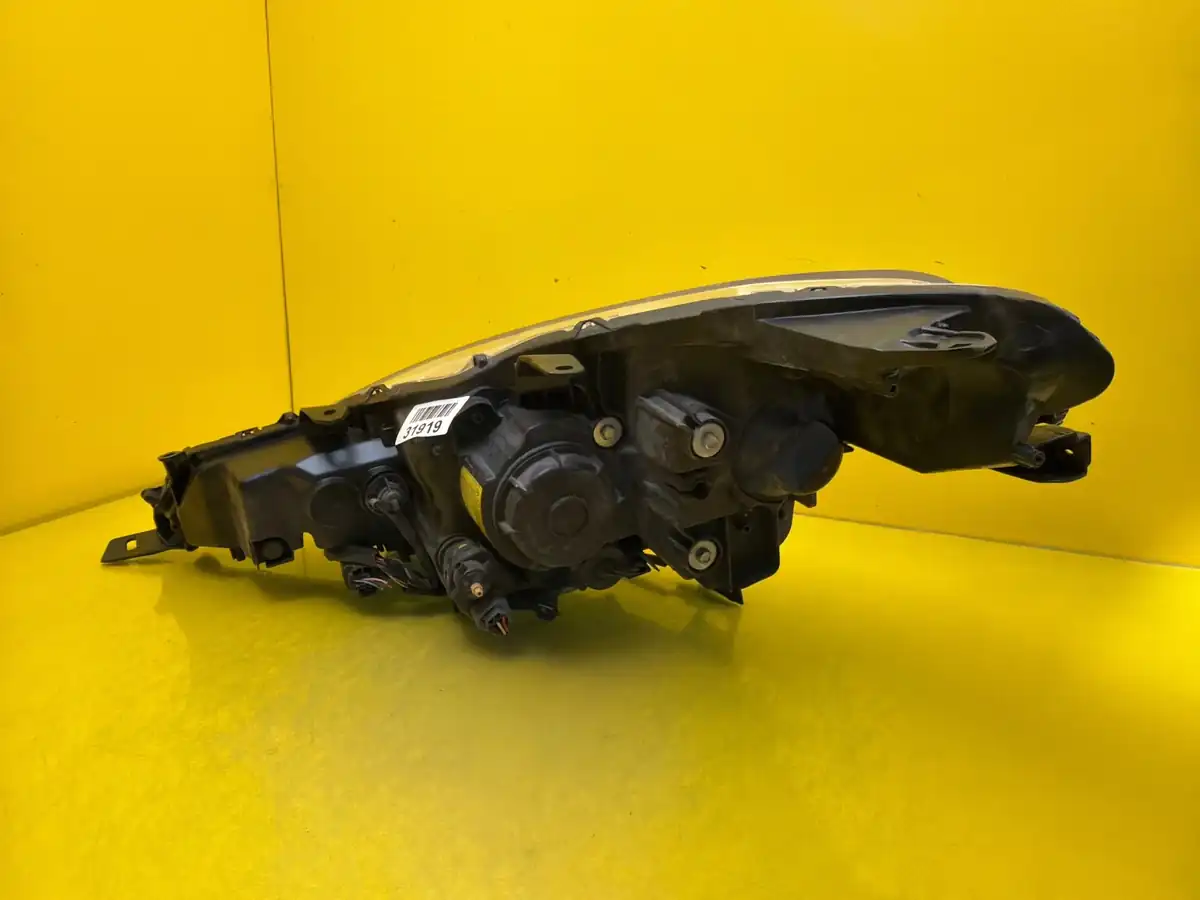Far Dreapta Xenon Peugeot 4007