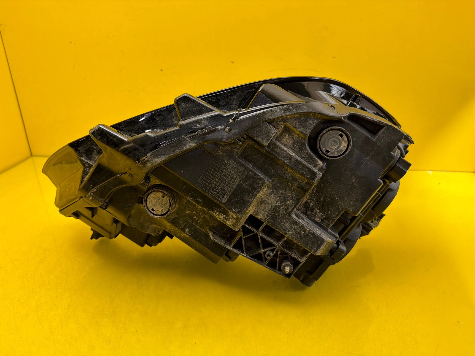 Far Stanga Volkswagen Przod Passat B8 3Gc - Image 5