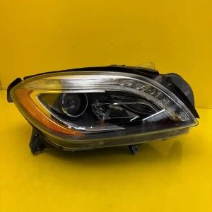 Far Dreapta Mercedes Ml W166 Bixenon