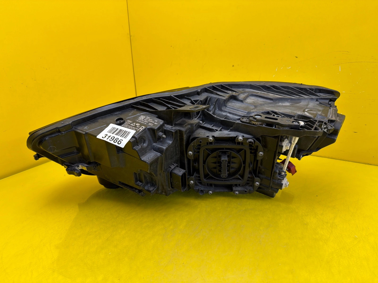 Far dreapta Full LED Facelift OEM 31986 - Image 3