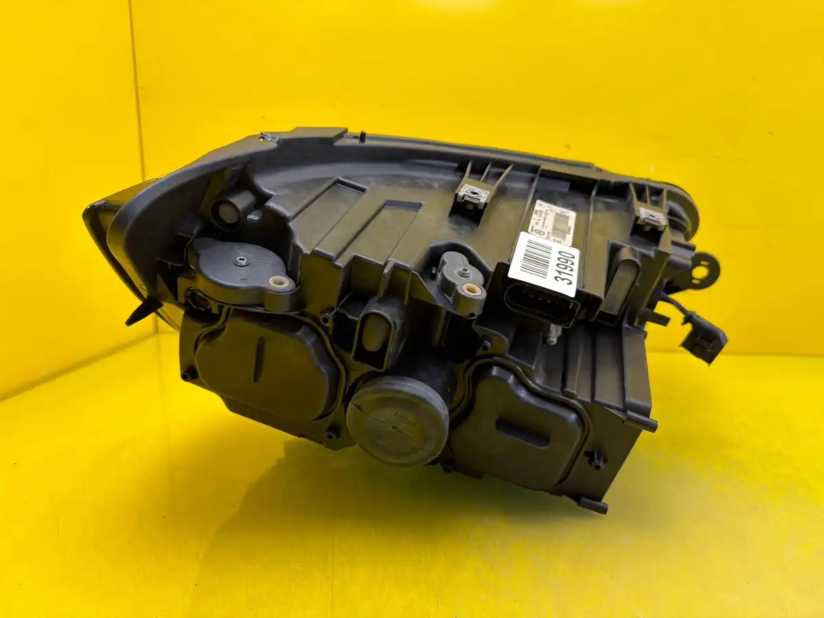 Far Stanga Volkswagen T6 Full LED