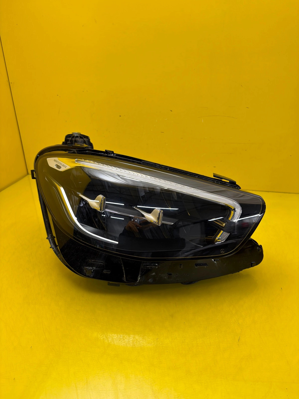 Far dreapta Full LED Facelift OEM 32032