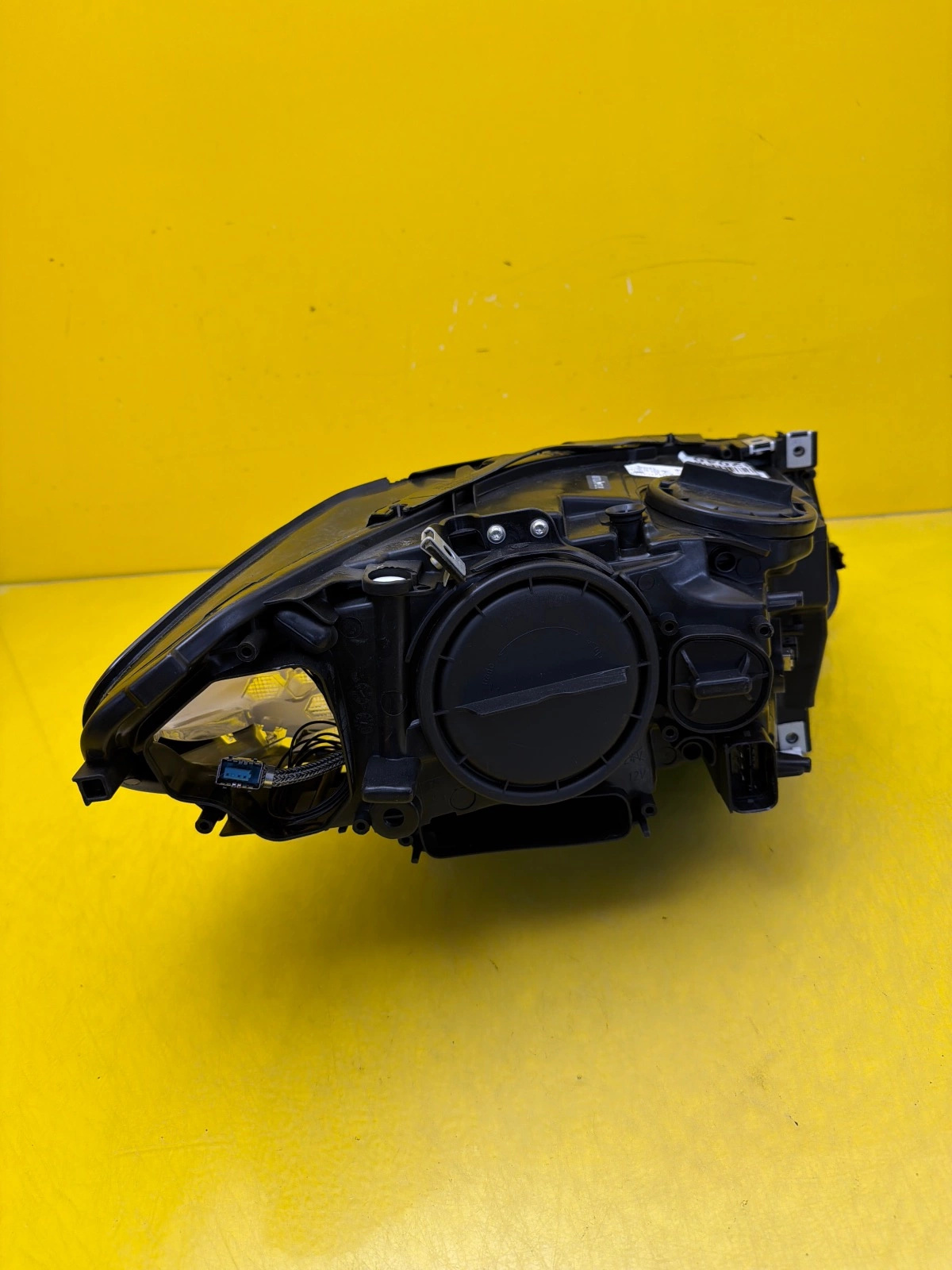 Far stânga Xenon BMW Seria 5 F10 OEM 7203251-14 - Image 4