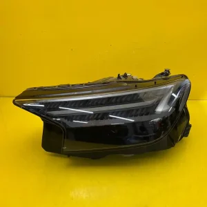 Far Stanga Audi Q4 89A Matrix LED
