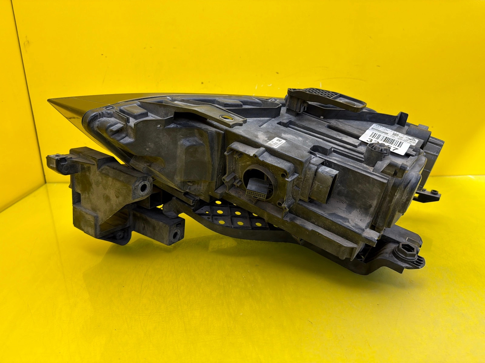 Far dreapta Full LED Facelift OEM 32057 - Image 3
