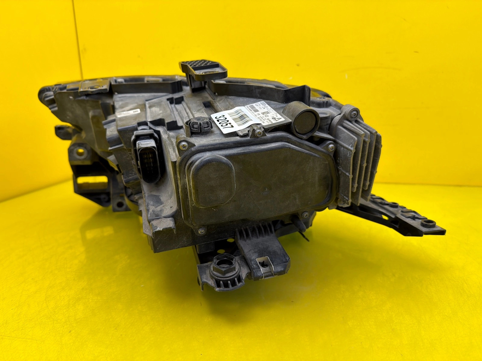 Far dreapta Full LED Facelift OEM 32057 - Image 4