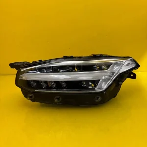 Far Stanga Volvo Xc90 Ii Mid LED