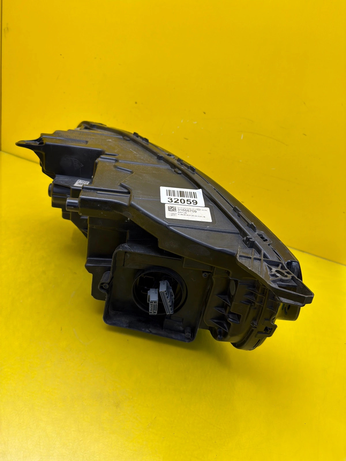 Far Stanga Volvo Xc90 Ii Mid LED - Image 3
