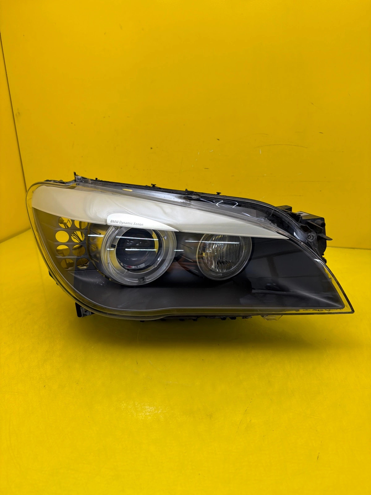 Far dreapta Bi-Xenon BMW Seria 7 F01 OEM 32060