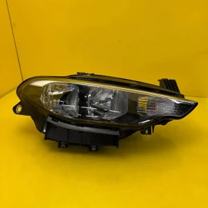 Far Dreapta Fiat Przod Tipo Ii Halogenowa