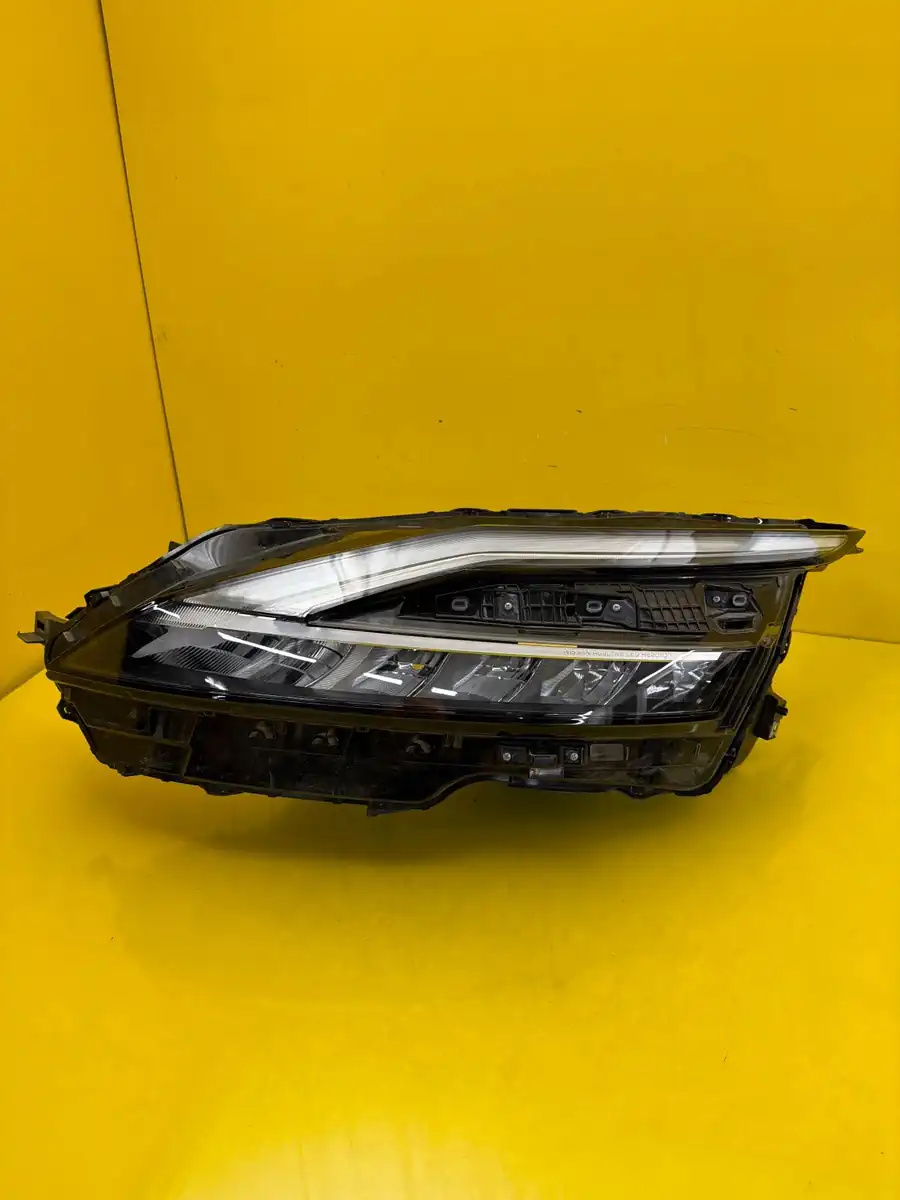 Far Full LED Nissan Qashqai 21-