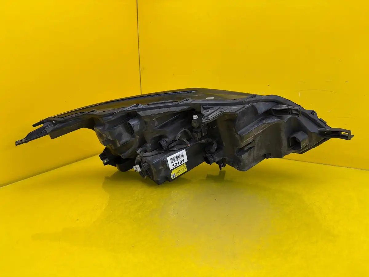 Far Full LED Nissan Qashqai 21-