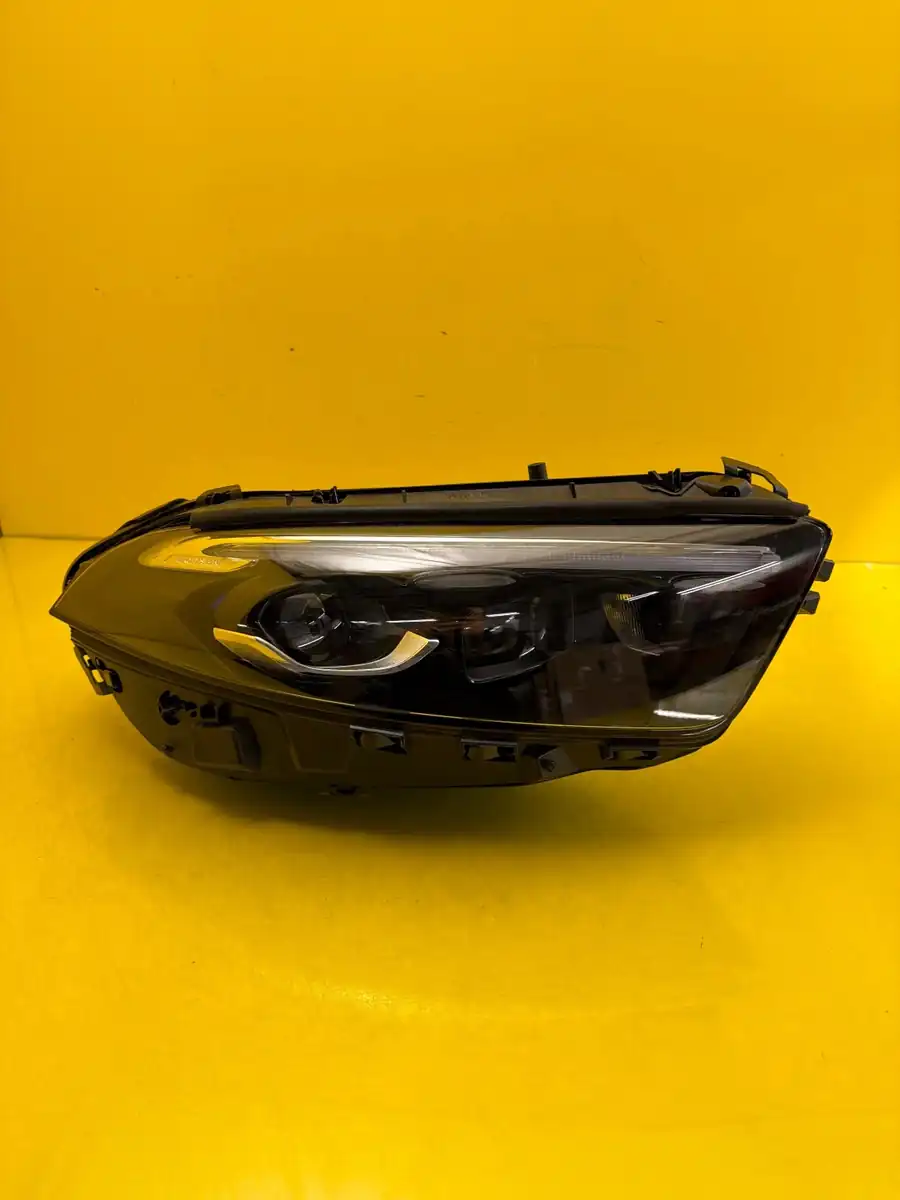 Far Mercedes A-Class W177 Lift Full LED