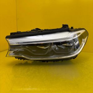 Far stânga LED Adaptive BMW Seria 5 G30 OEM 7439209-01