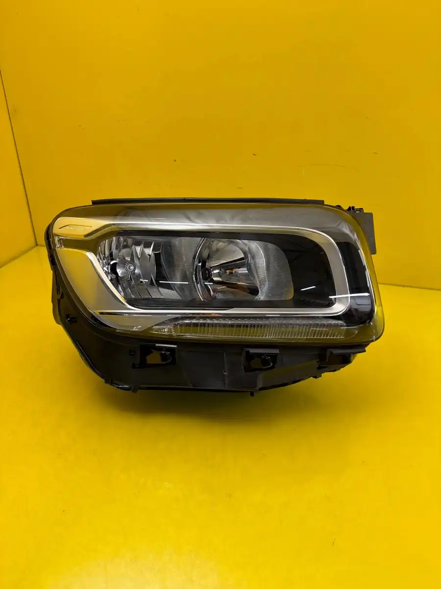 Far Dreapta Mercedes Glb W247