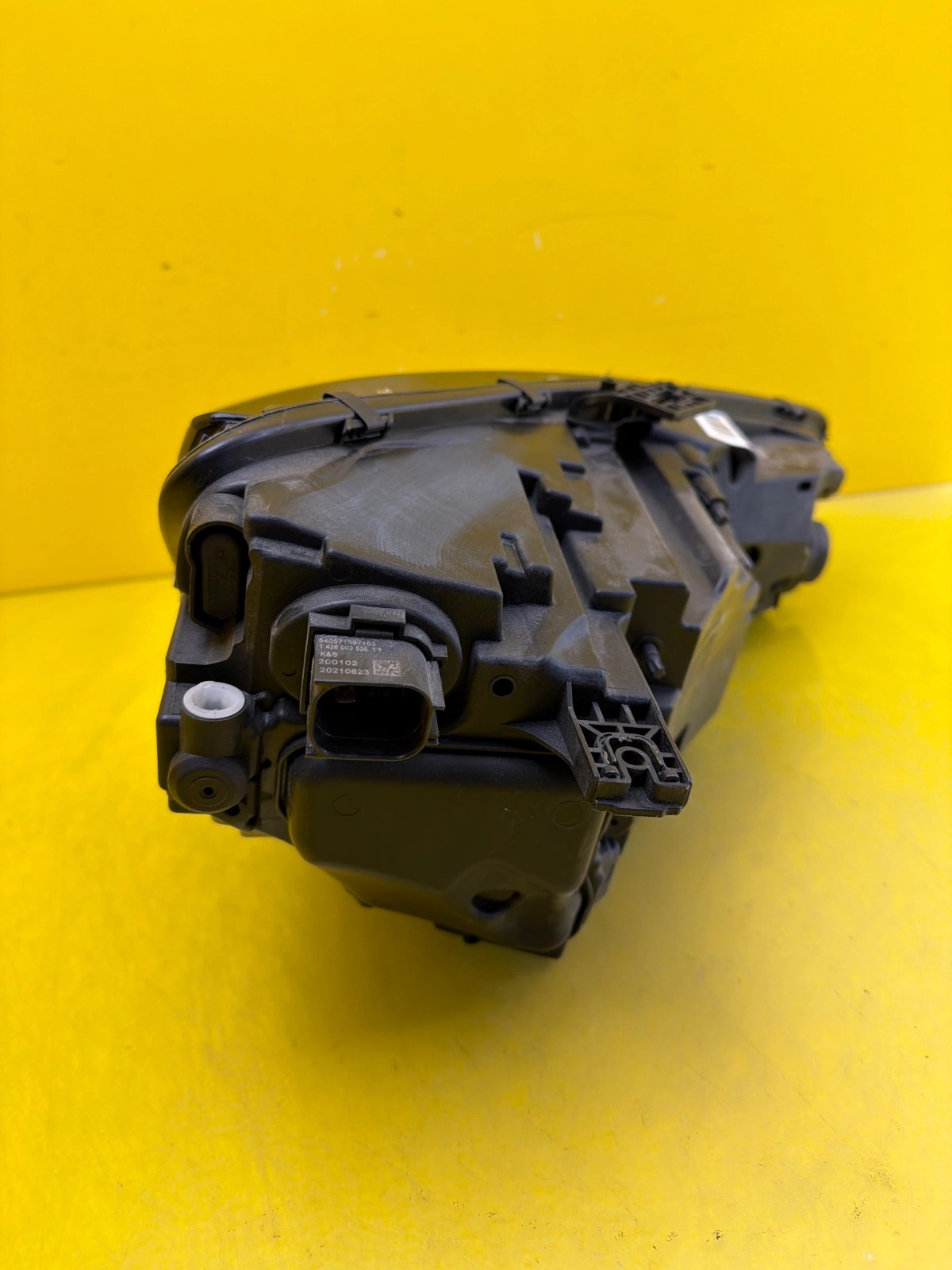 Far stânga Facelift OEM 32156 - Image 4