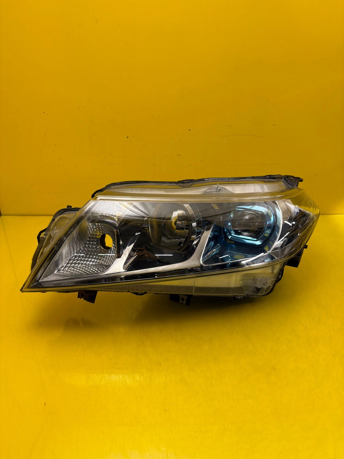 Far Suzuki Vitara 3 III Full LED