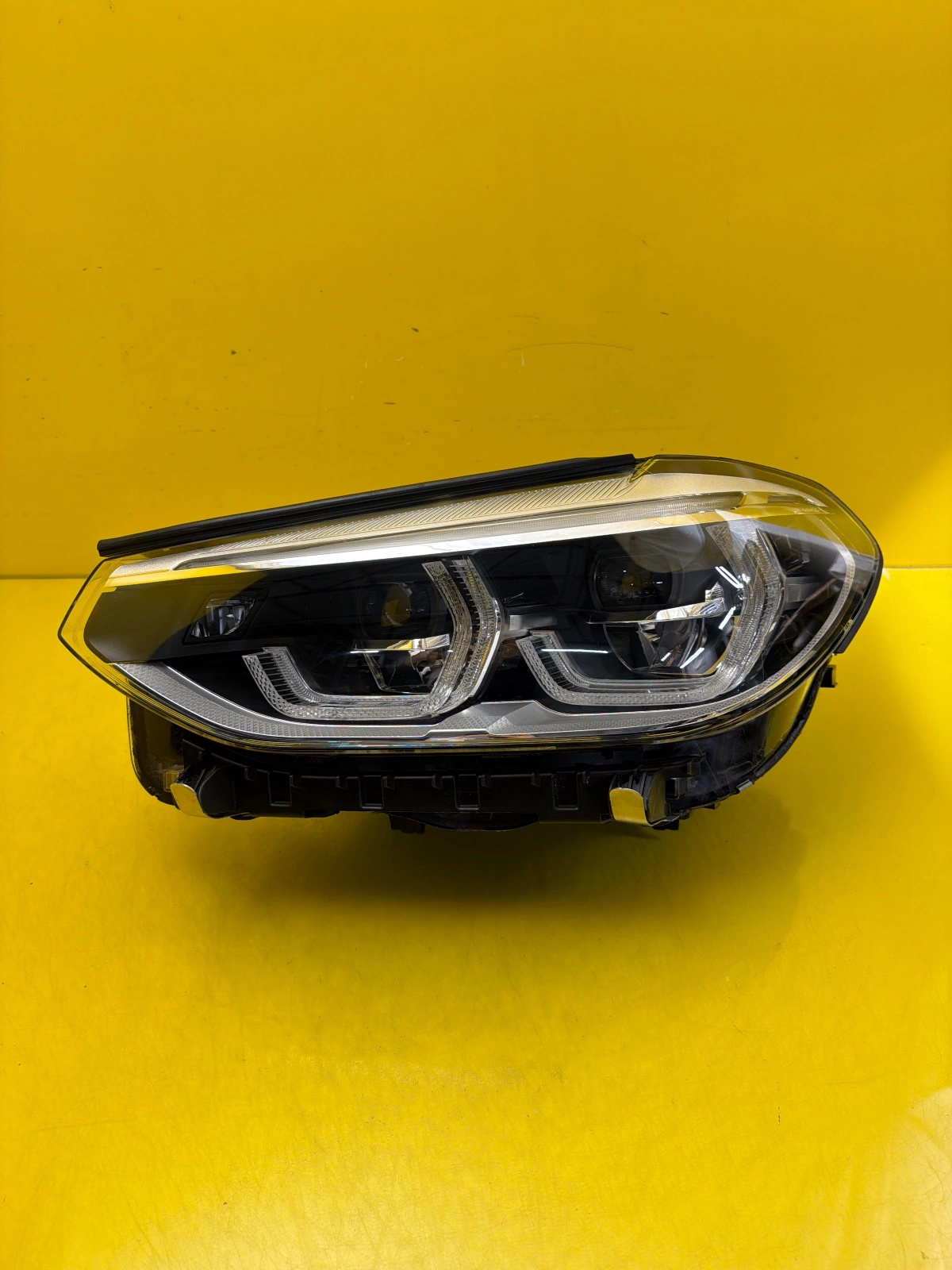 Far Stanga BMW X3 G01 Full LED