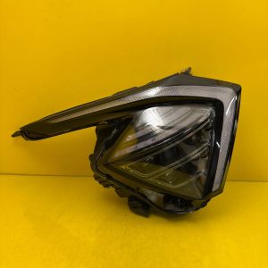 Far dreapta Full LED OEM 32211