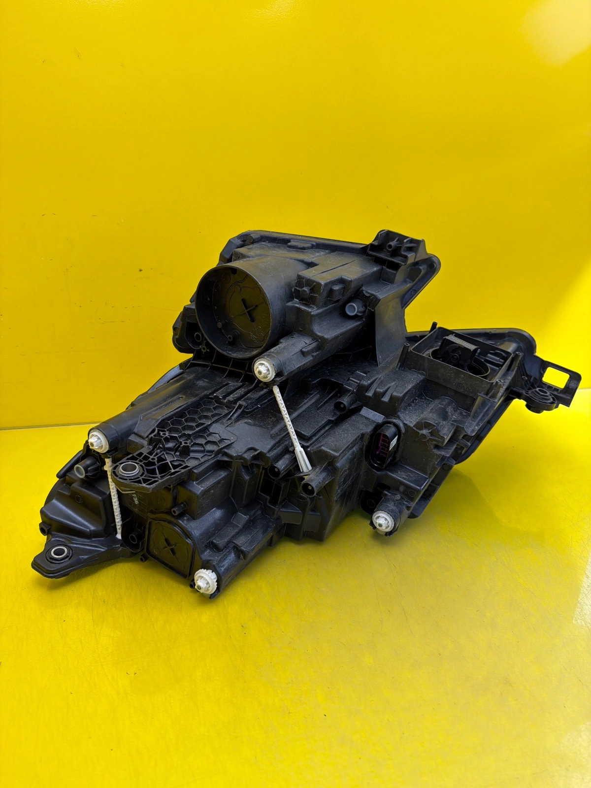 Far Dreapta Skoda Kodiaq 566 16 Full LED - Image 5